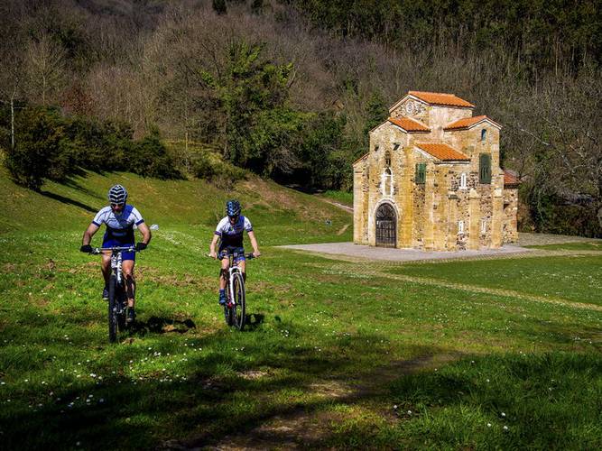 Bike friendly  Las Caldas by blau hotels Asturias
