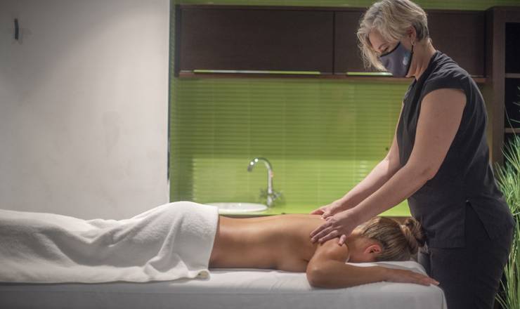  WELLNESS & BEAUTY. Gift vouchers and experiences of treatments to pamper you when you need it most, choose your voucher! Gran hotel Las Caldas by Blau Hotels Asturias