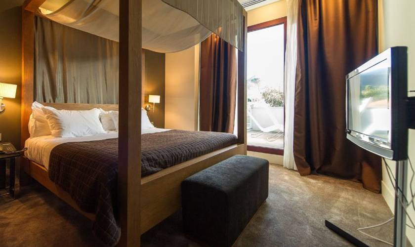 Suite deluxe con acceso al aquaxana Las Caldas by Blau hotels Asturias