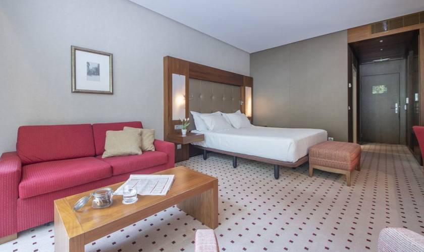 Doppelzimmer mit zugang zu manantial und aquaxana Gran hotel Las Caldas by Blau Hotels Asturien