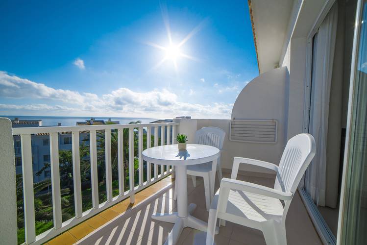 Double room with sea views blau punta reina resort majorca Double room with sea views blau punta reina resort majorca